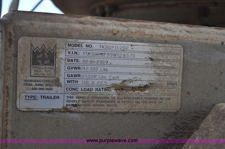 image for item F2215 2009 Trail King TKBDP11-202 bottom dump trailer