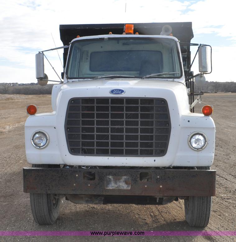 image for item F2224 1970 Ford dump truck