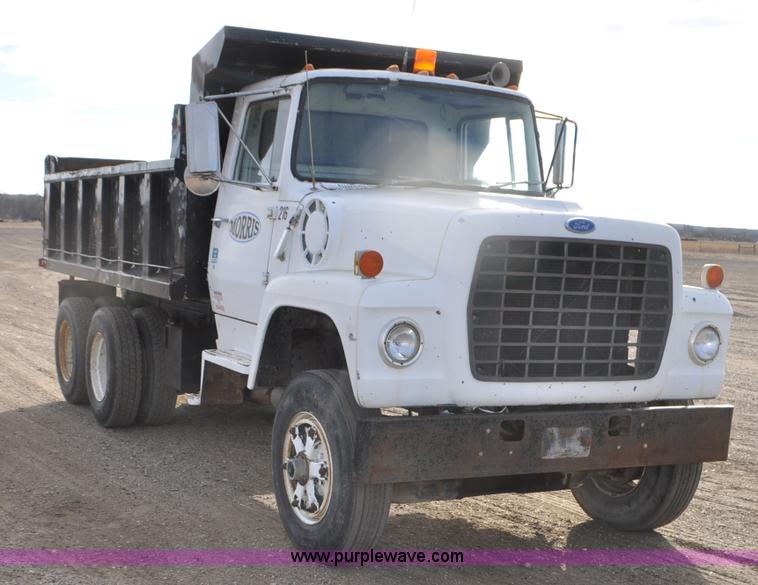 image for item F2224 1970 Ford dump truck