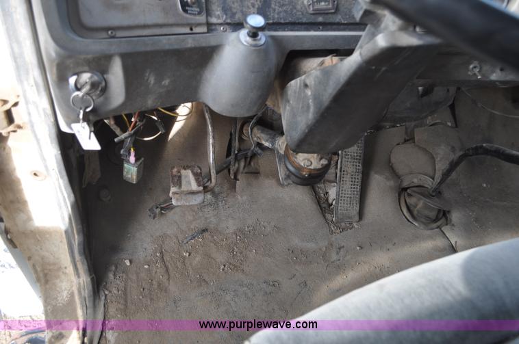 image for item F2224 1970 Ford dump truck