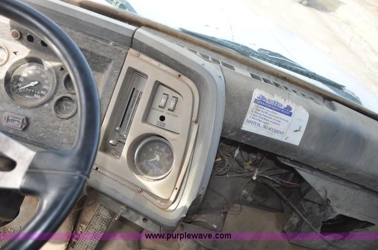 image for item F2224 1970 Ford dump truck