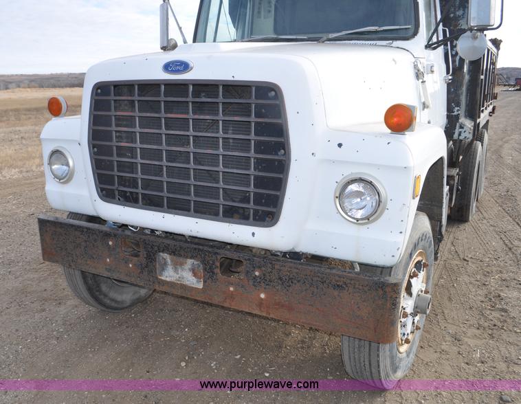 image for item F2224 1970 Ford dump truck