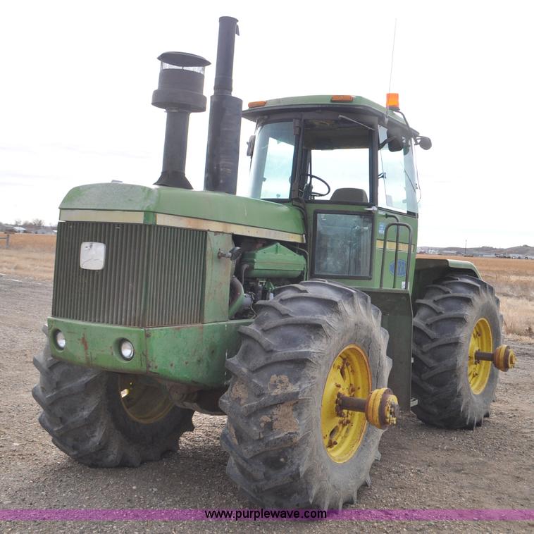image for item F2226 1975 John Deere 8630 4WD tractor