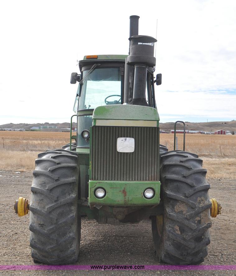 image for item F2226 1975 John Deere 8630 4WD tractor