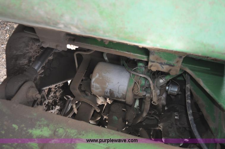 image for item F2226 1975 John Deere 8630 4WD tractor