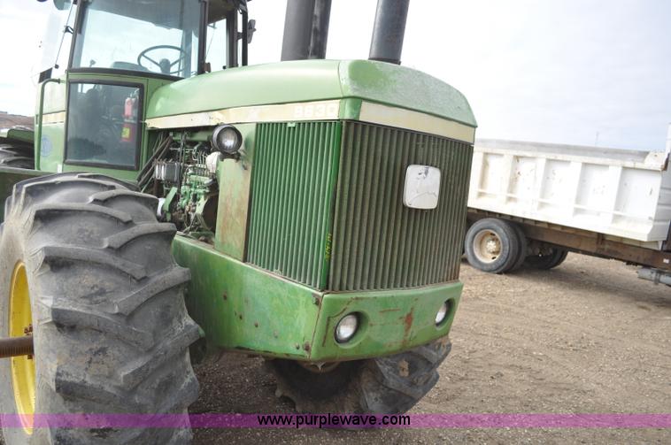 image for item F2226 1975 John Deere 8630 4WD tractor