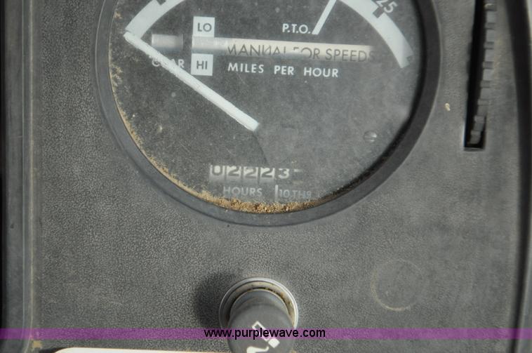 image for item F2226 1975 John Deere 8630 4WD tractor