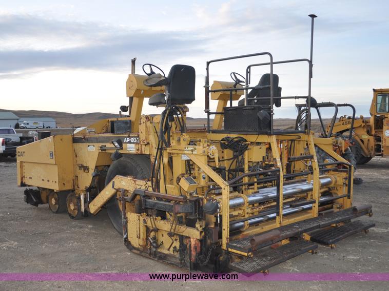 image for item F2229 1987 Caterpillar AP-800 asphalt paver