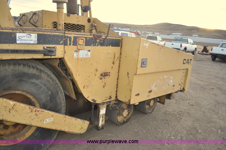 image for item F2229 1987 Caterpillar AP-800 asphalt paver