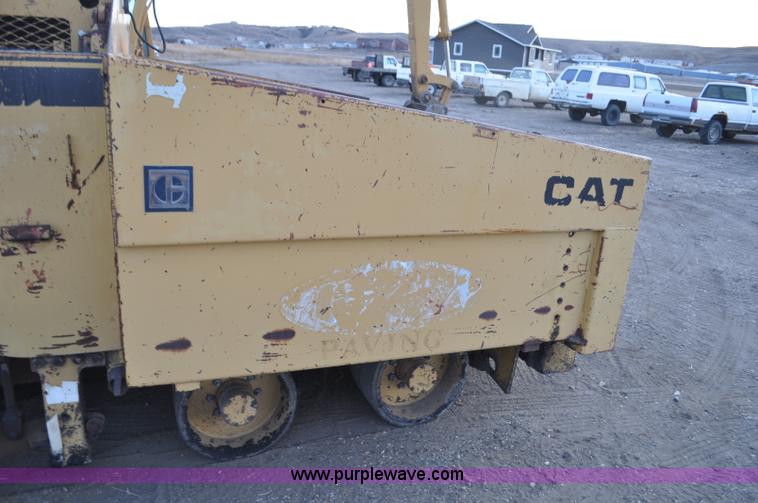 image for item F2229 1987 Caterpillar AP-800 asphalt paver