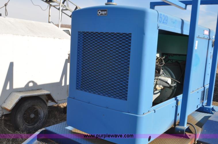 image for item F2233 Onan 45EM-9R/3426A generator