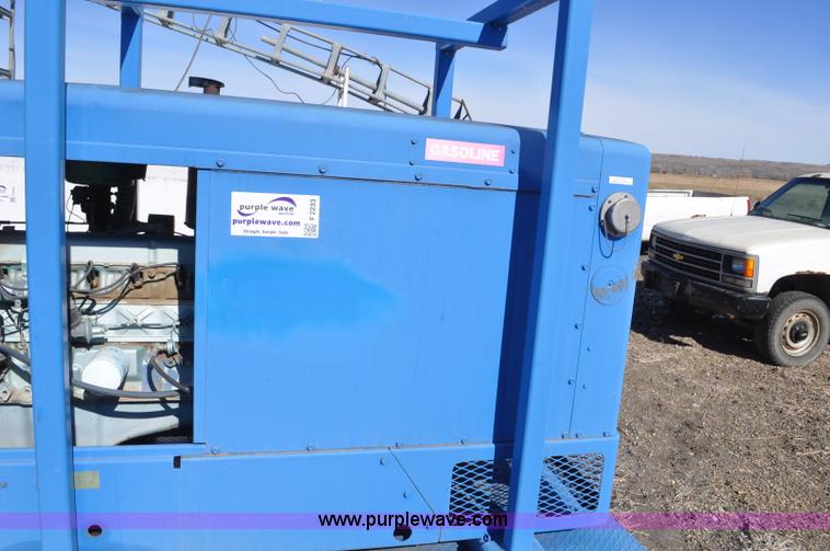 image for item F2233 Onan 45EM-9R/3426A generator