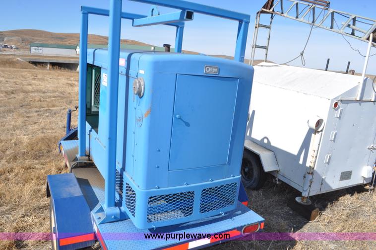 image for item F2233 Onan 45EM-9R/3426A generator