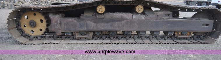 image for item F2236 1977 Caterpillar 225 excavator