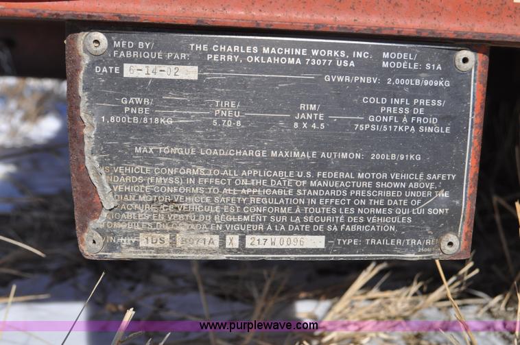 image for item F2239 2002 Ditch Witch 1230H trencher