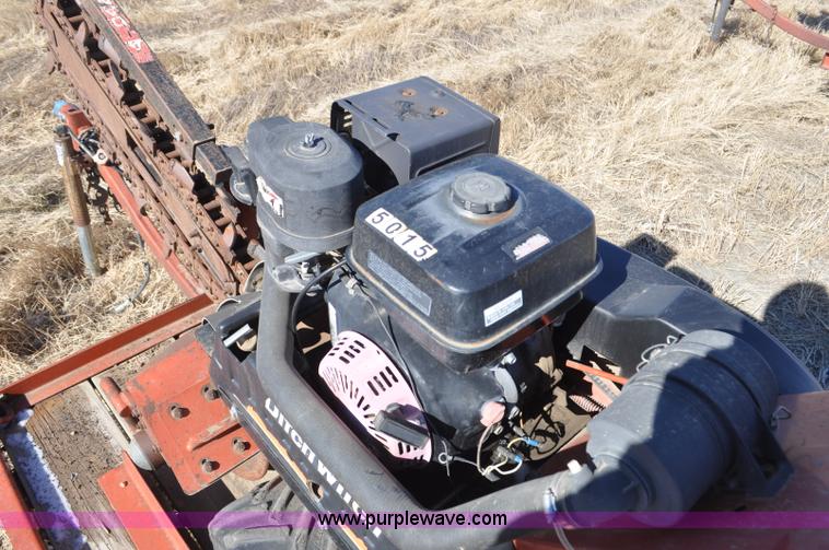 image for item F2240 2002 Ditch Witch 1230H trencher
