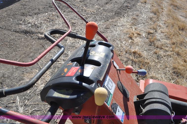 image for item F2240 2002 Ditch Witch 1230H trencher