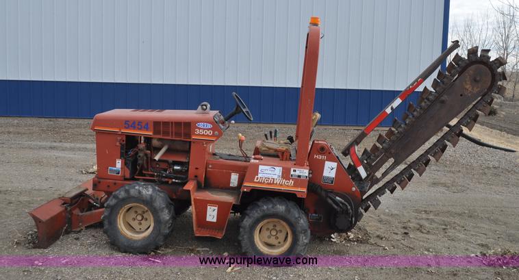 image for item F2241 Ditch Witch 3500 trencher