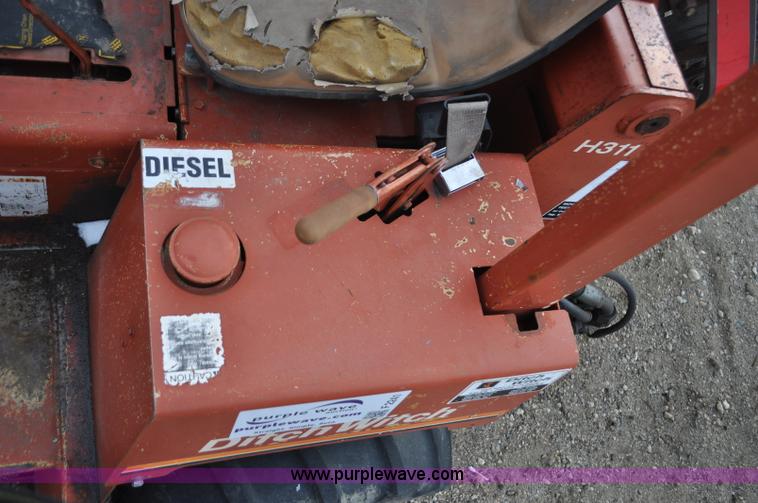 image for item F2241 Ditch Witch 3500 trencher
