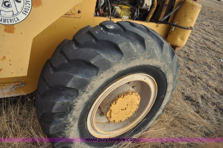 image for item F2242 1978 Clark Michigan 45B wheel loader