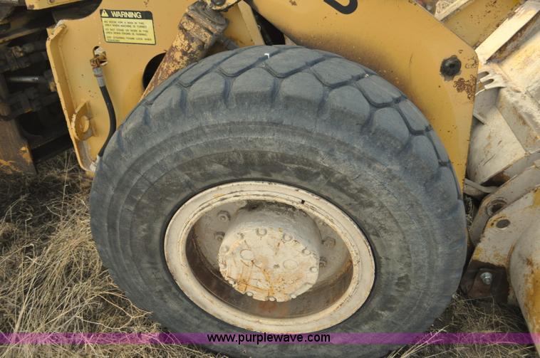 image for item F2242 1978 Clark Michigan 45B wheel loader