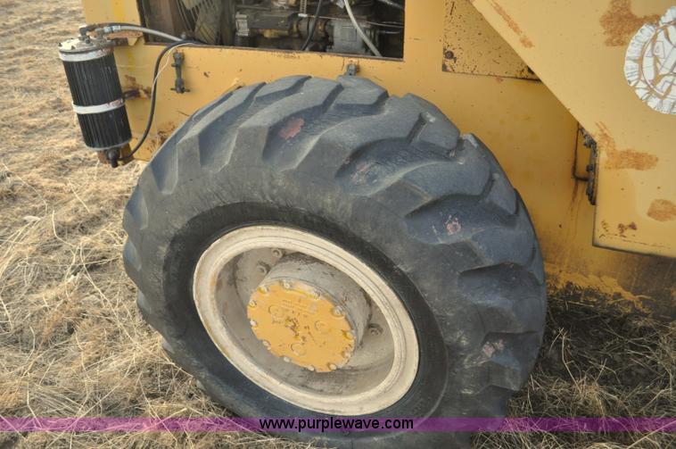 image for item F2242 1978 Clark Michigan 45B wheel loader