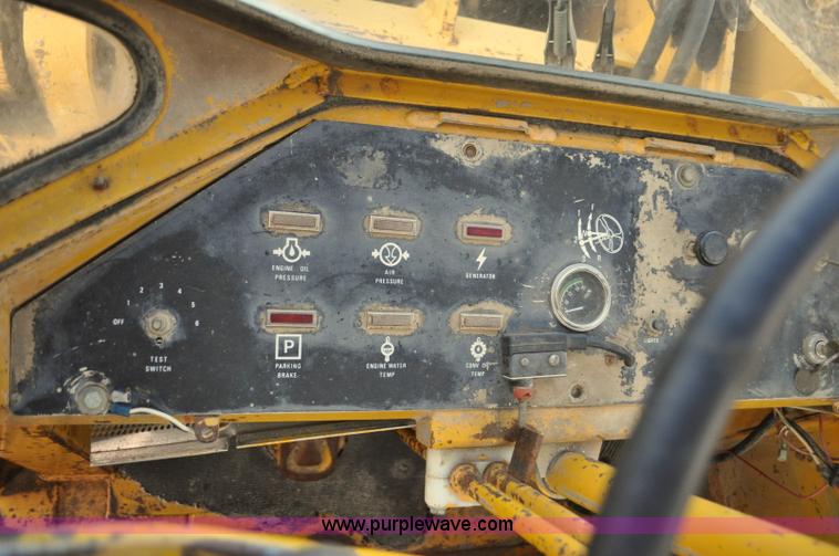 image for item F2242 1978 Clark Michigan 45B wheel loader