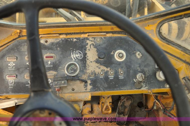 image for item F2242 1978 Clark Michigan 45B wheel loader