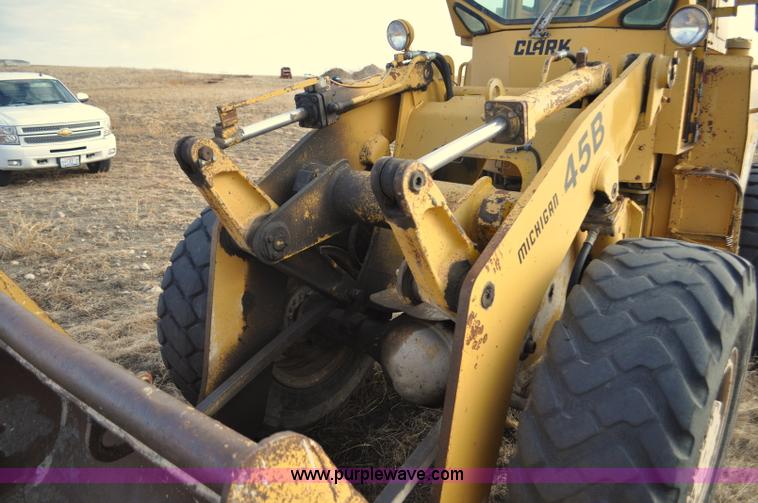 image for item F2242 1978 Clark Michigan 45B wheel loader