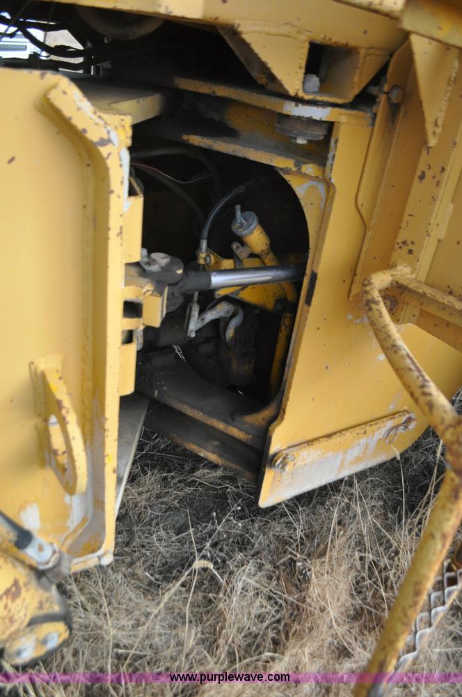 image for item F2242 1978 Clark Michigan 45B wheel loader