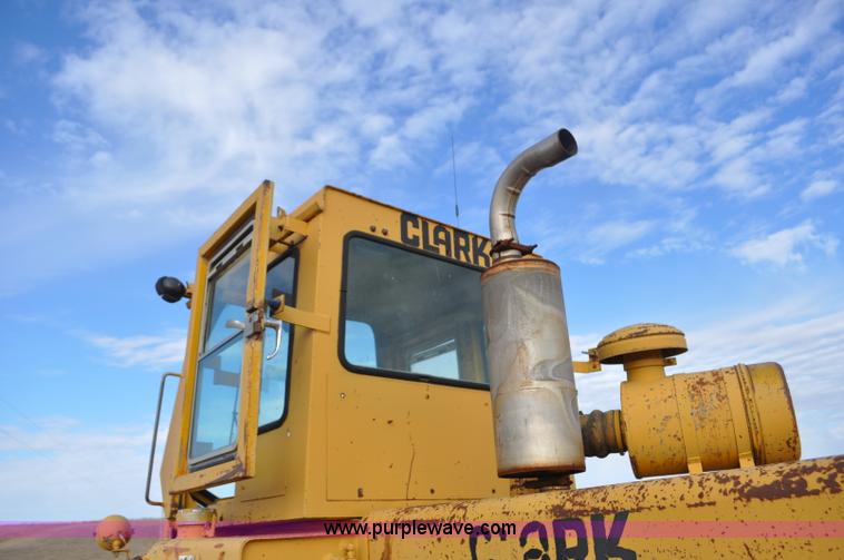 image for item F2242 1978 Clark Michigan 45B wheel loader