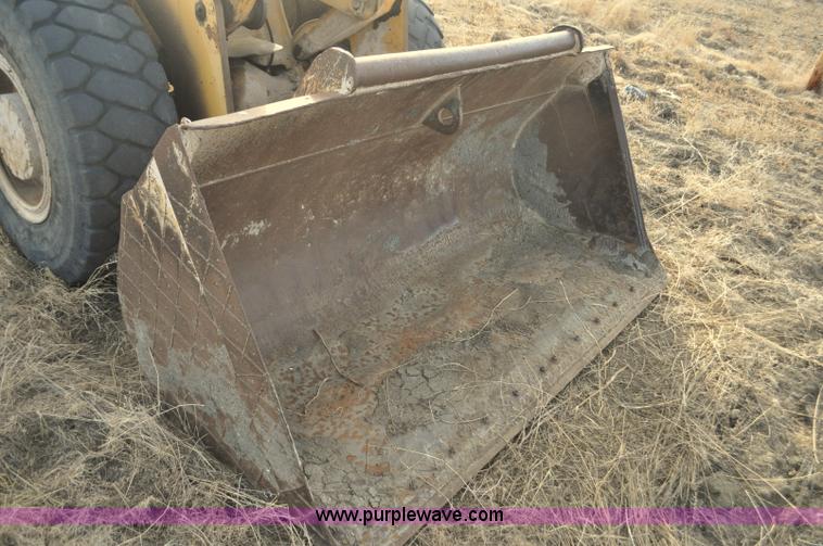 image for item F2242 1978 Clark Michigan 45B wheel loader