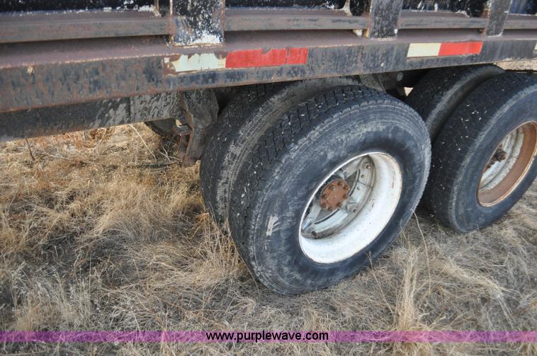 image for item F2243 1972 International 4300 dump truck