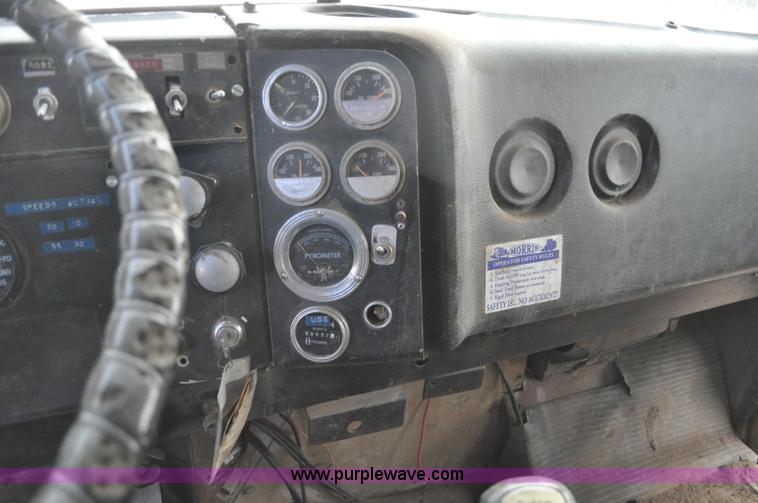 image for item F2243 1972 International 4300 dump truck