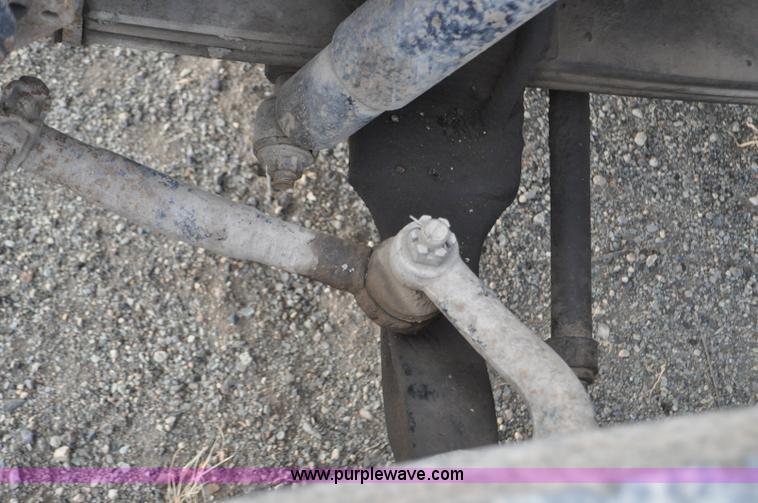 image for item F2243 1972 International 4300 dump truck