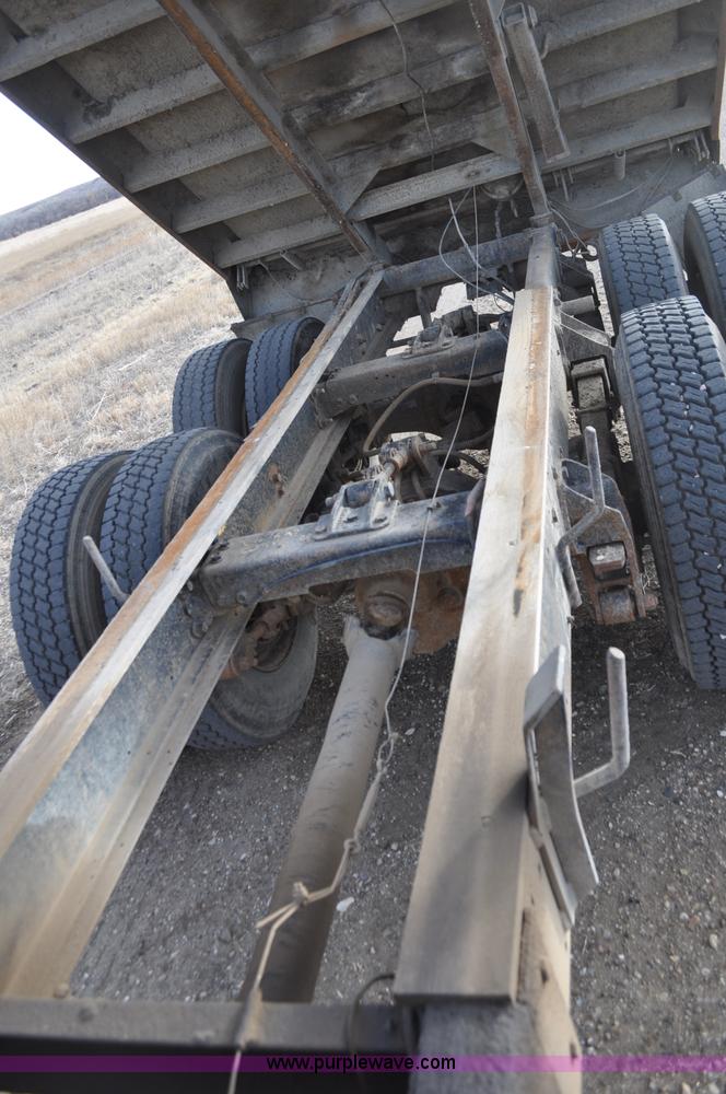 image for item F2243 1972 International 4300 dump truck