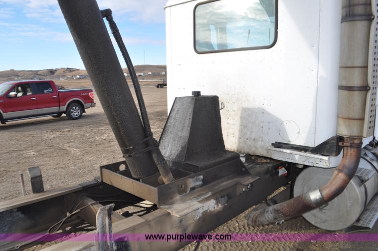 image for item F2243 1972 International 4300 dump truck