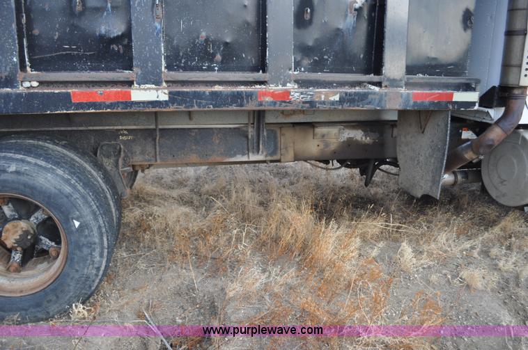image for item F2243 1972 International 4300 dump truck