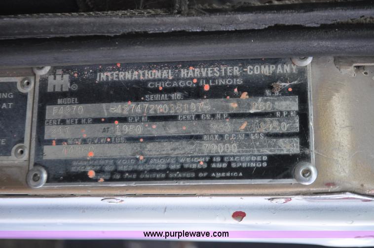 image for item F2243 1972 International 4300 dump truck