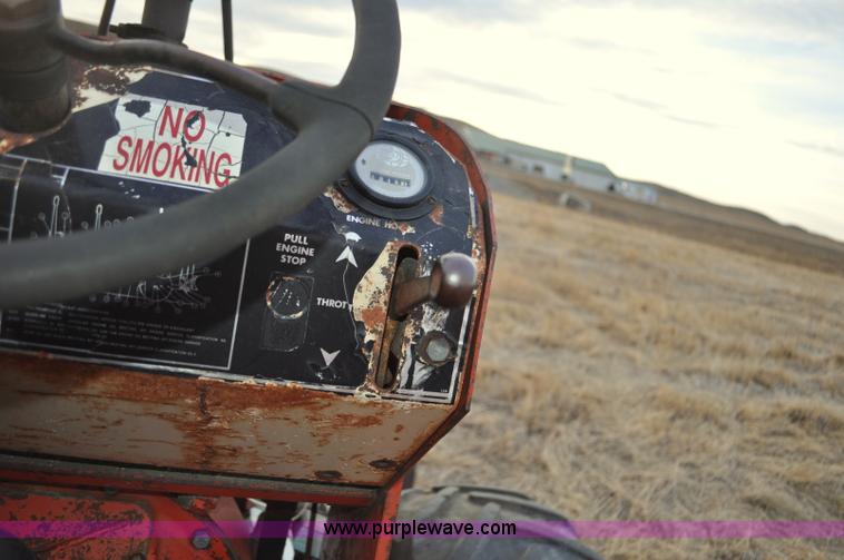 image for item F2246 Ditch Witch R40 trencher