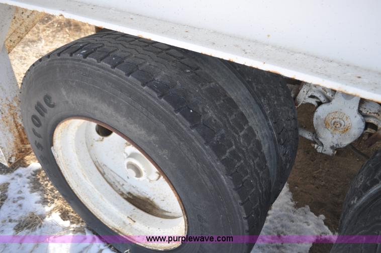 image for item F2248 Hewitt Robins screen plant