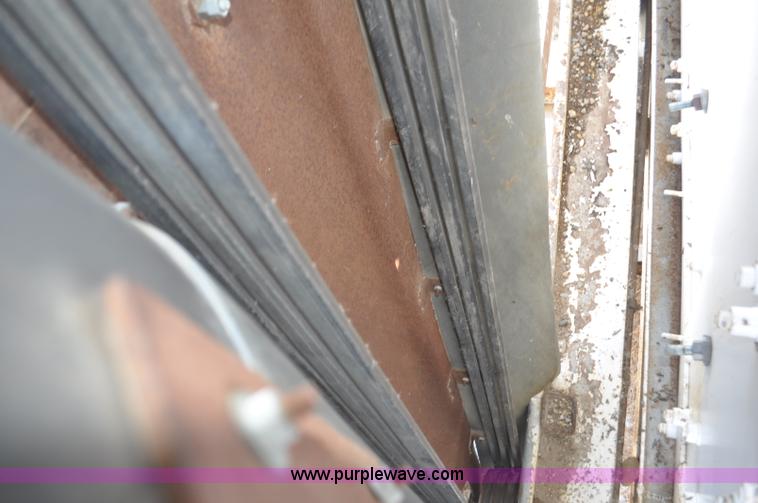 image for item F2248 Hewitt Robins screen plant