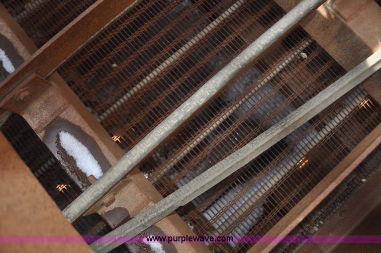 image for item F2248 Hewitt Robins screen plant