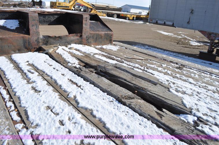 image for item F2254 1944 Trailmoble equipment trailer