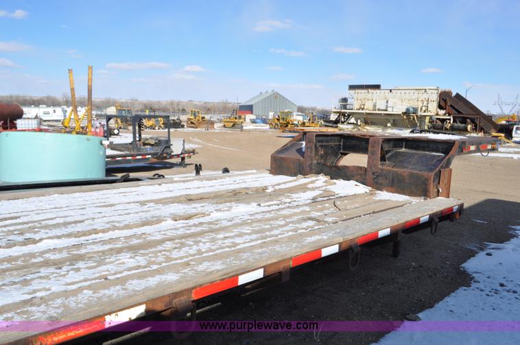 image for item F2254 1944 Trailmoble equipment trailer