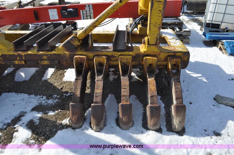 image for item F2255 Caterpillar D7 rock rake