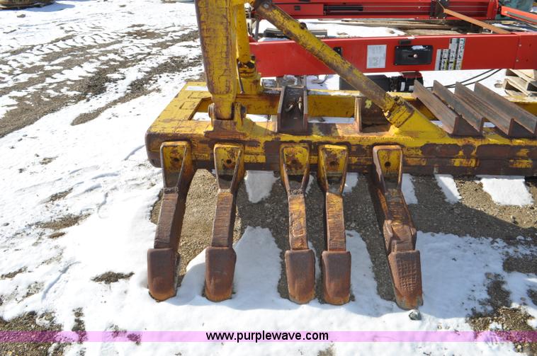 image for item F2255 Caterpillar D7 rock rake