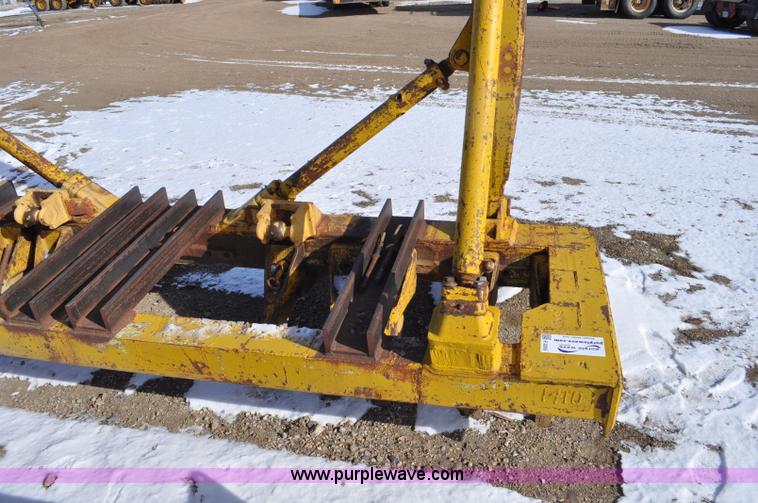image for item F2255 Caterpillar D7 rock rake