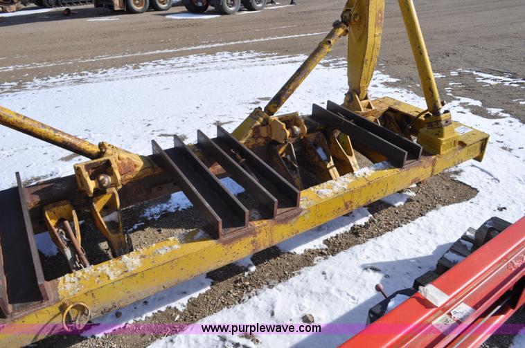 image for item F2255 Caterpillar D7 rock rake