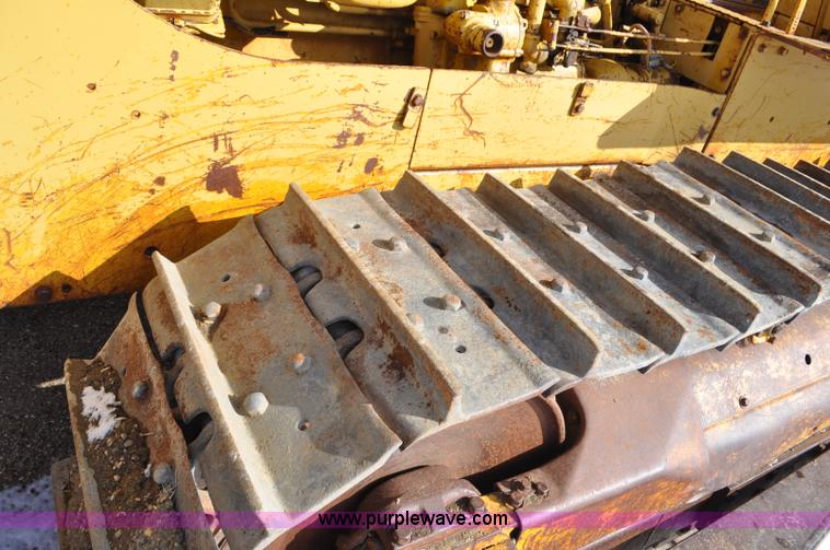 image for item F2261 1957 Caterpillar D8 dozer